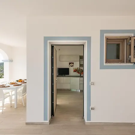 Codula Sardinia Domus * カーラゴノネ